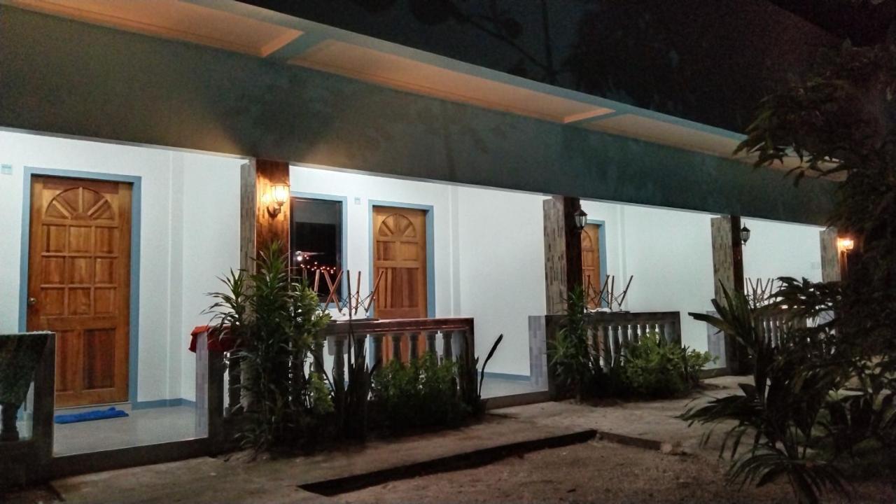 Elen Inn - Malapascua Island Fan Room #1 Экстерьер фото