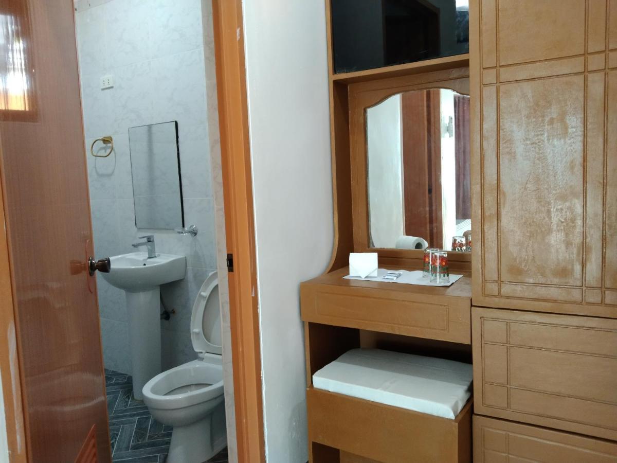 Elen Inn - Malapascua Island Fan Room #1 Экстерьер фото
